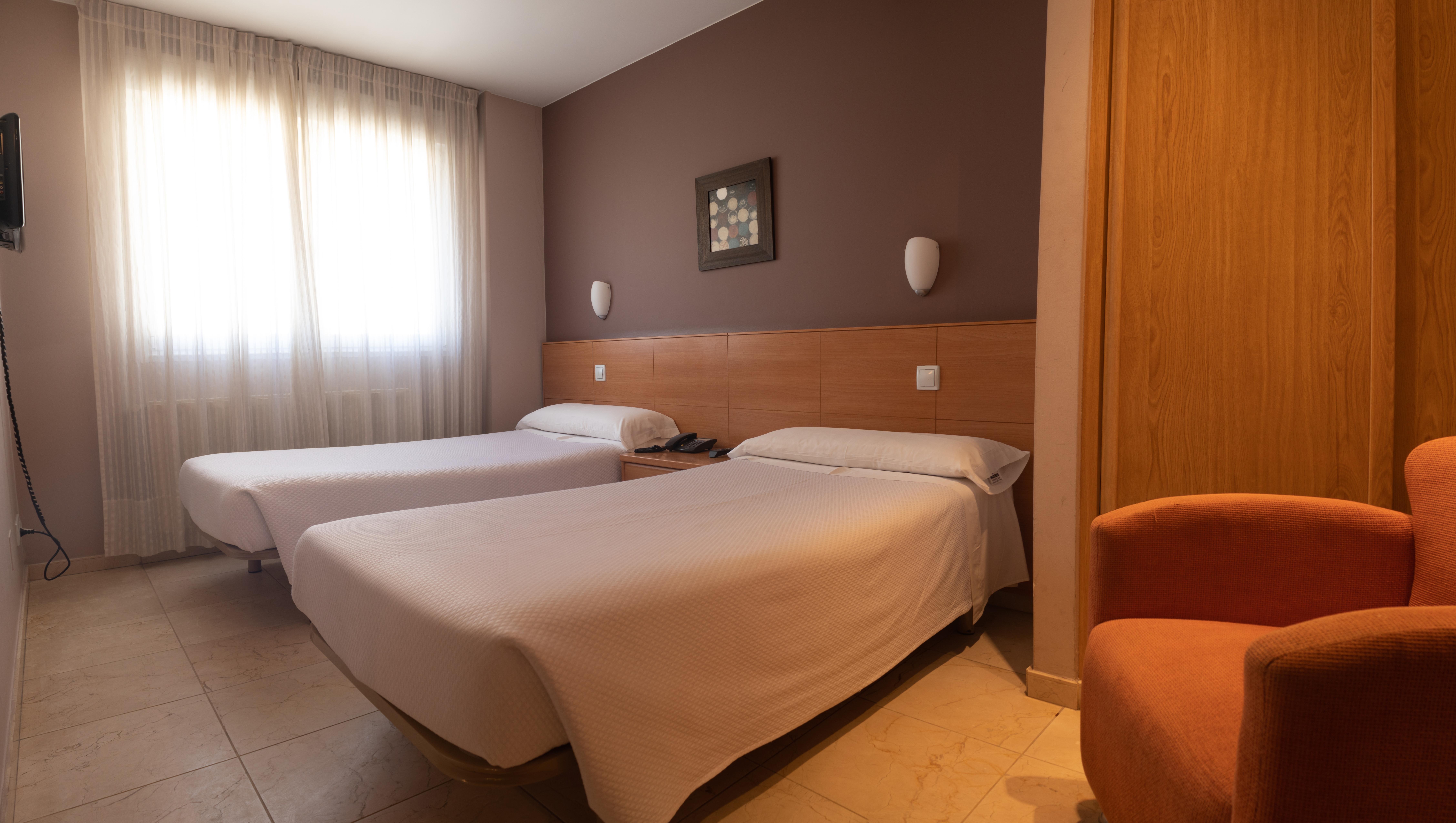 Hotel Apartamentos Ciudad De Lugo Zewnętrze zdjęcie