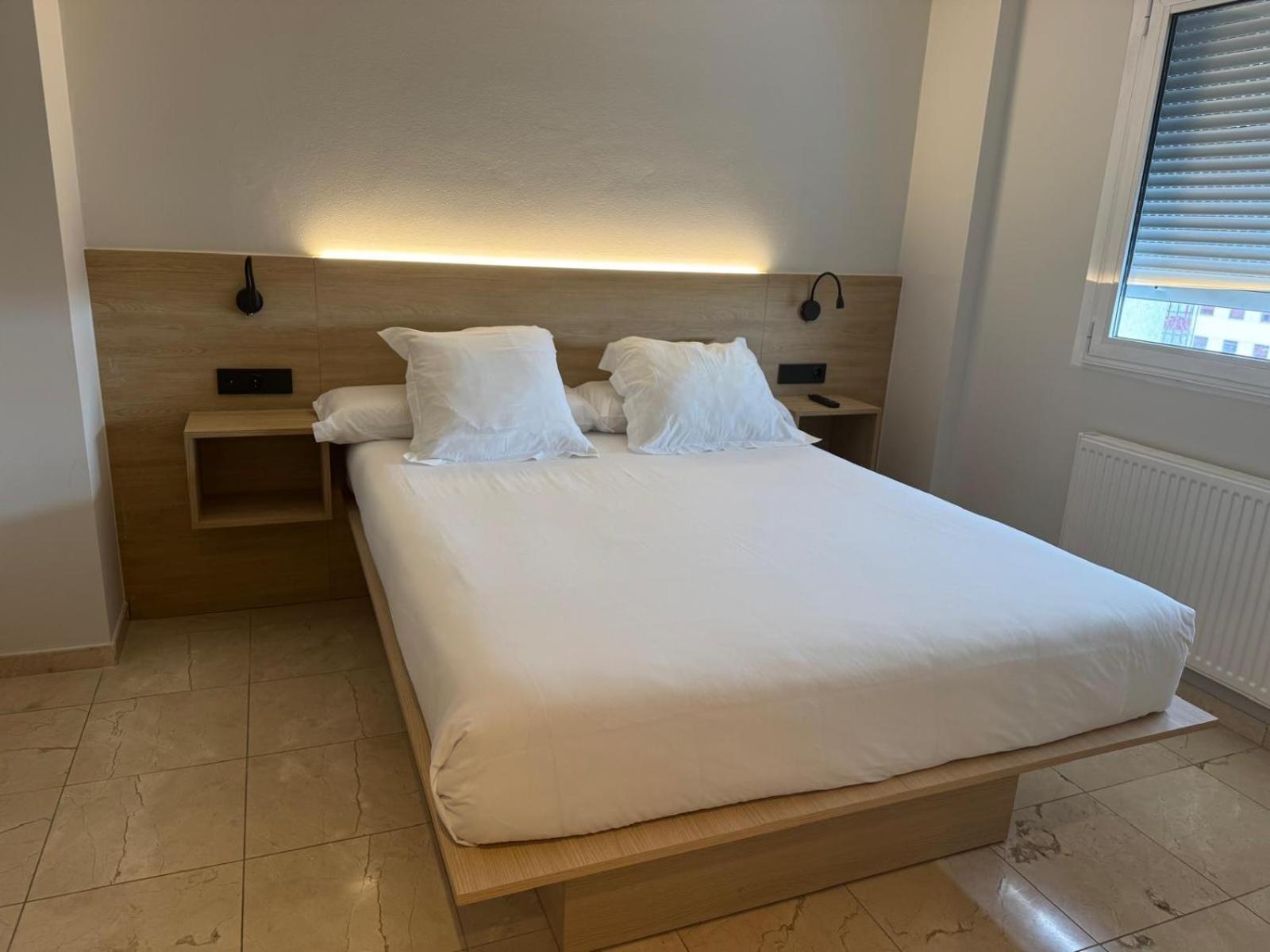 Hotel Apartamentos Ciudad De Lugo Zewnętrze zdjęcie