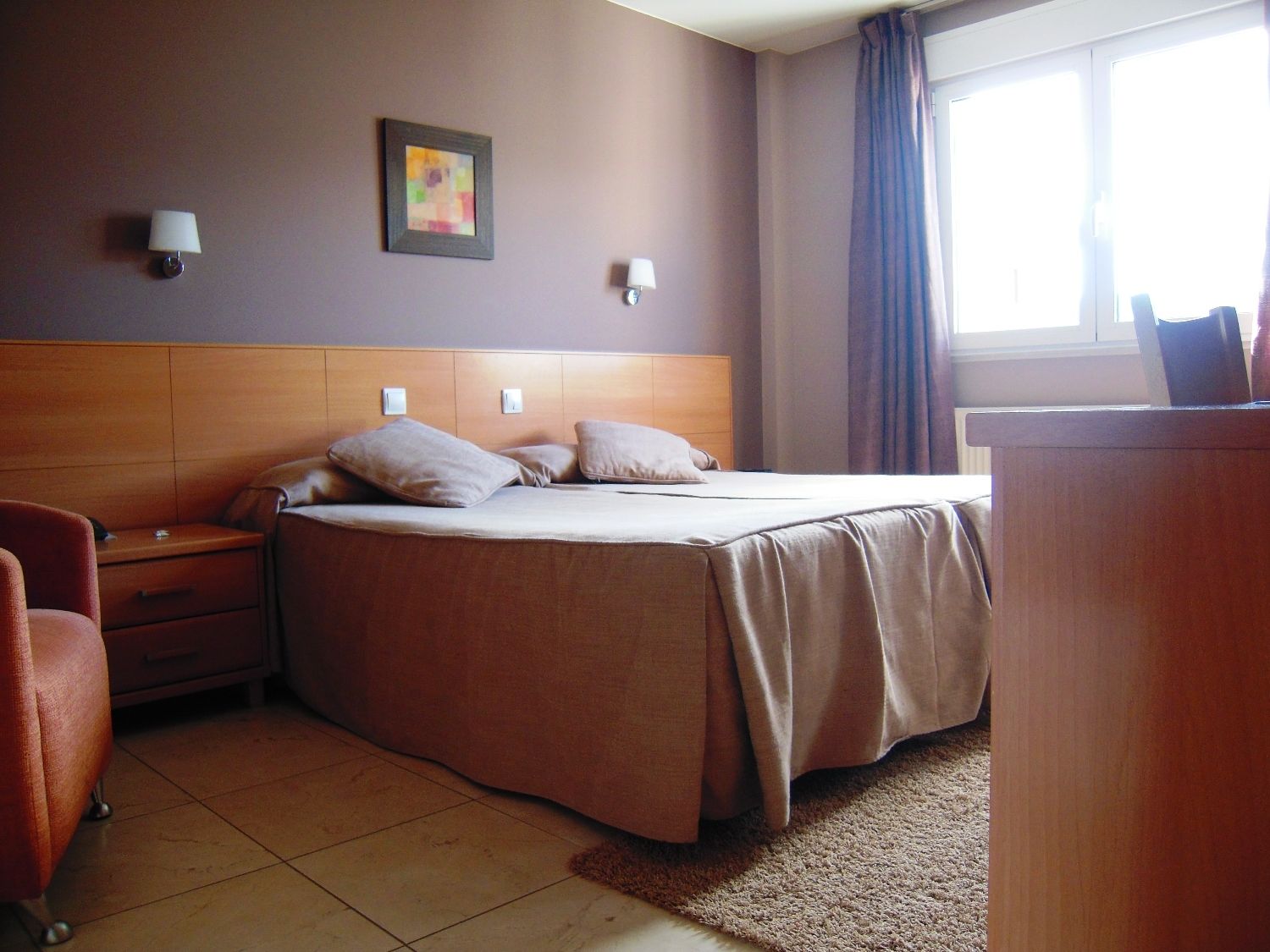 Hotel Apartamentos Ciudad De Lugo Zewnętrze zdjęcie