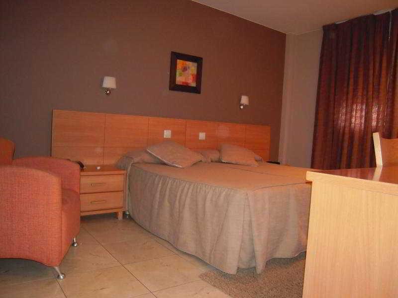 Hotel Apartamentos Ciudad De Lugo Pokój zdjęcie
